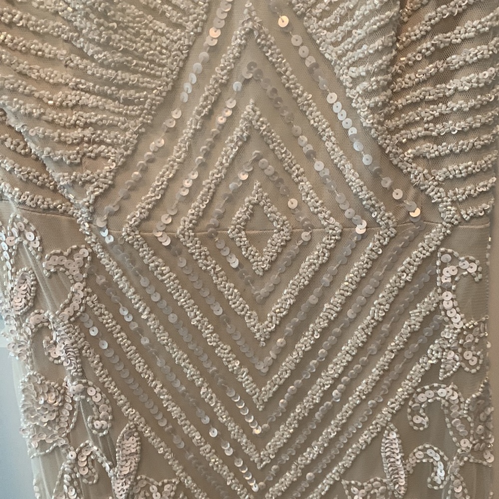 David’s Bridal Db Studio Beaded Sheath V Neck Dre… - image 3